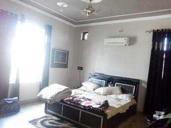8 Bed Room House At Dahramshala