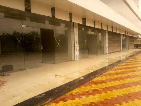 Prime Location Showroom On Palm Beach Road for Rent
