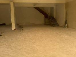 Prime Location Showroom On Palm Beach Road for Rent