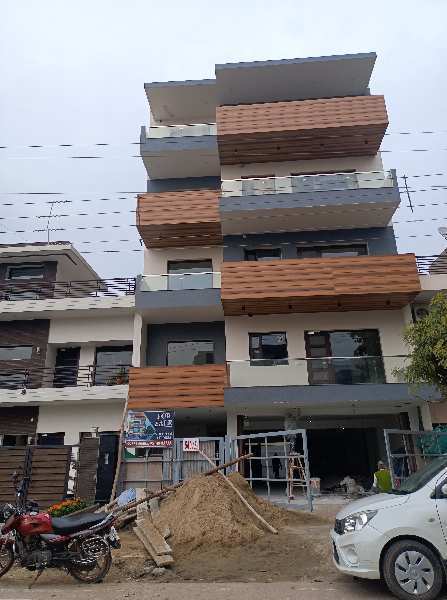 3 BHK Builder Floor for Sale in Sector 7, Panchkula (250 Sq. Yards)