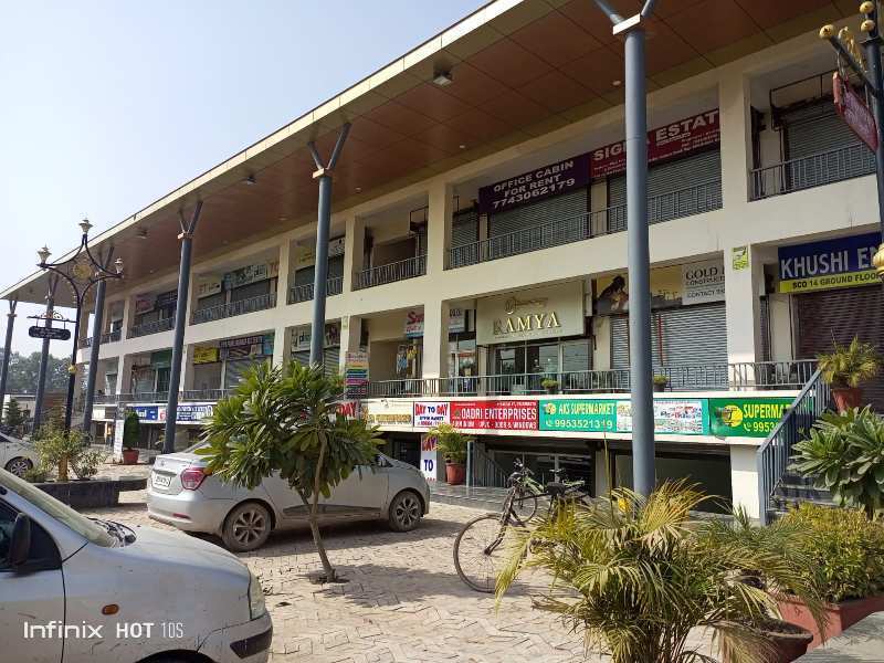 750 Sq.ft. Commercial Shops for Sale in Old Ambala Road, Zirakpur