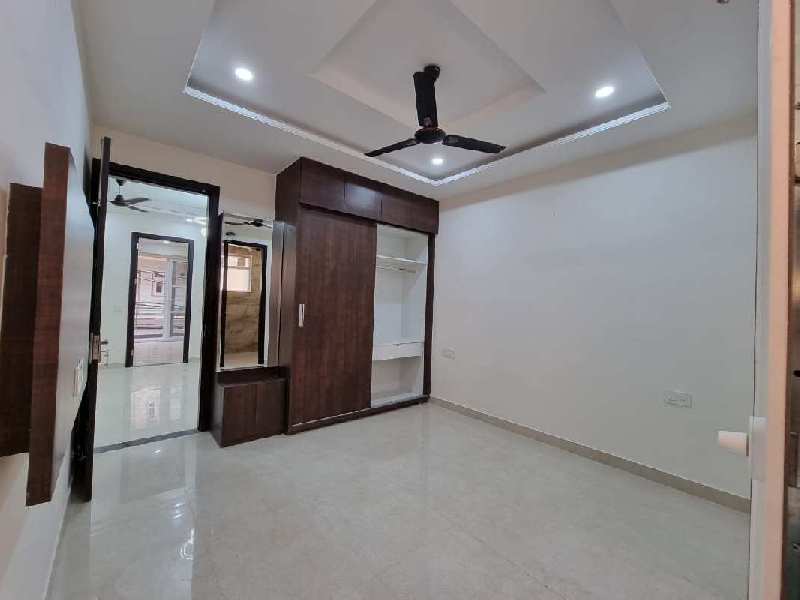 2 BHK Flats & Apartments for Sale in Peer Muchalla, Zirakpur (114 Sq. Yards)