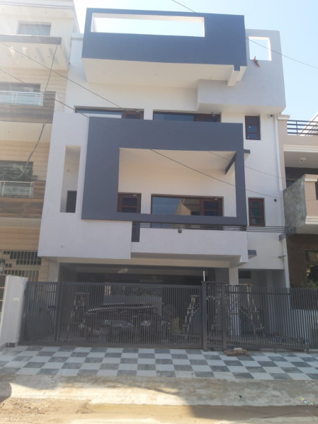 3 BHK Individual Houses / Villas for Sale in Sector 17, Panchkula (8 Marla)