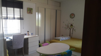 Flats & Apartments for Sale in Porur, Chennai (1310 Sq.ft.)