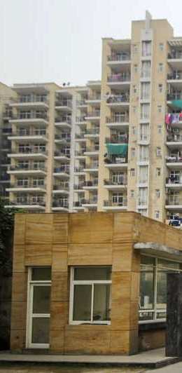 2 BHK Flats & Apartments for Sale in Sector 78, Faridabad (1100 Sq.ft.)