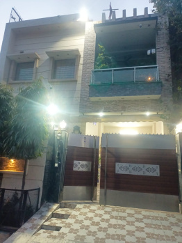 4 BHK Independent House for Sale in Model Town, Jalandhar (10 Marla)