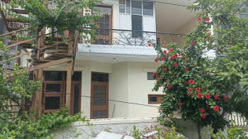 Independent House for Sale in Choti Baradari, Jalandhar (8 Marla)