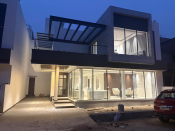 Villa for Sale in Wadala Chowk, Jalandhar (15 Marla)