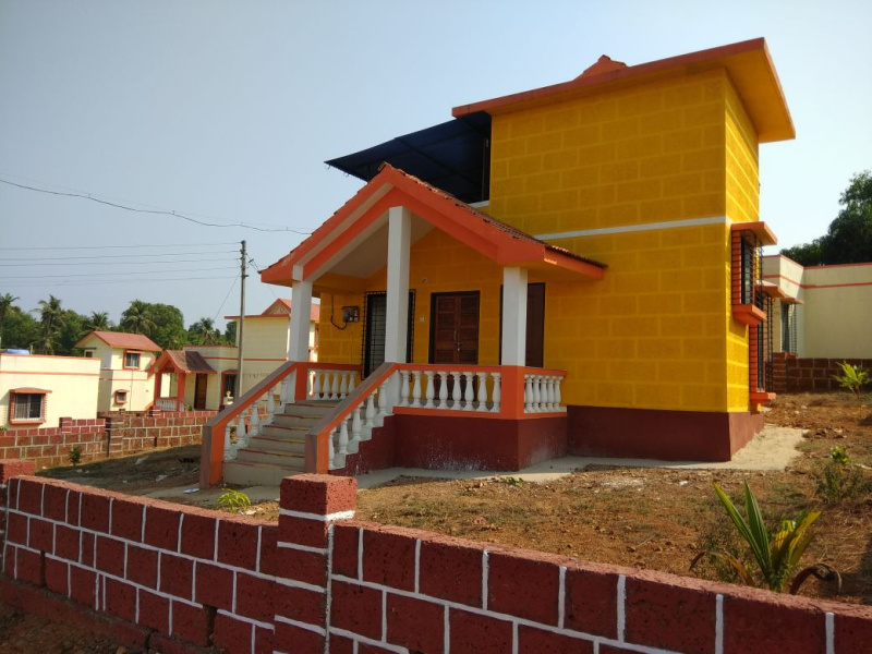 2 BHK Individual Houses / Villas For Sale In Sawantwadi, Sindhudurg (970 Sq.ft.)
