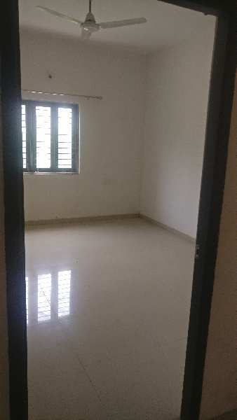 Triplex 4 BHK available for immediately sell