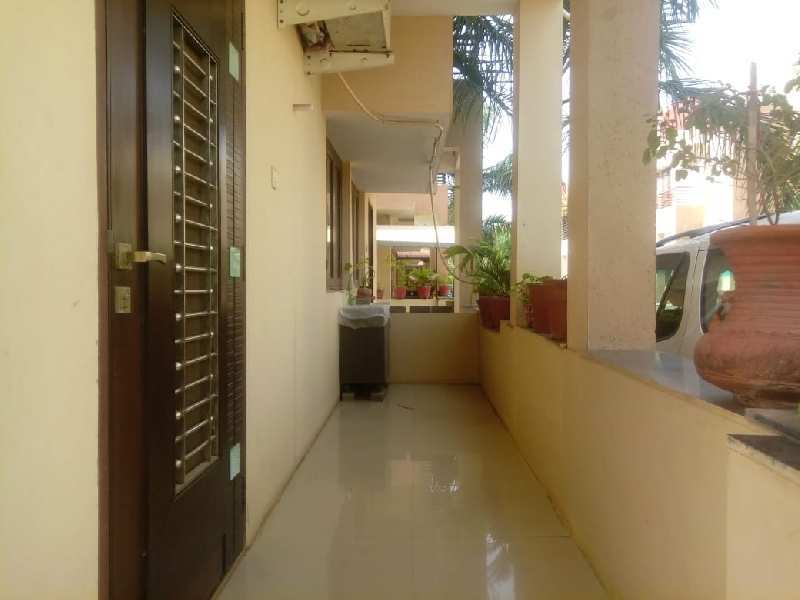 4 BHK Independent triplex house for immediate sell