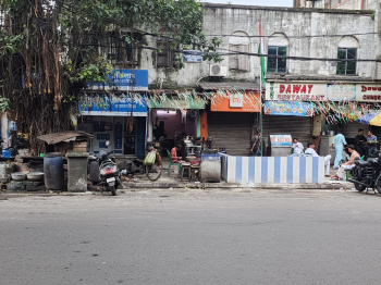 Commercial Shops for Rent in Camac Street Area, Kolkata (400 Sq.ft.)