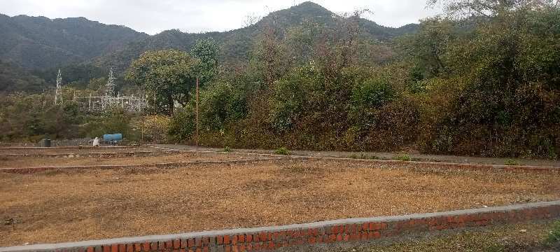 200 Sq. Yards Residential Plot for Sale in Nakronda, Dehradun