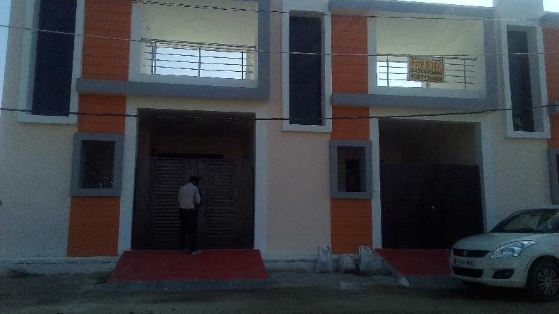2 BHK Individual Houses / Villas for Sale in Faizabad Road, Lucknow (1100 Sq.ft.)