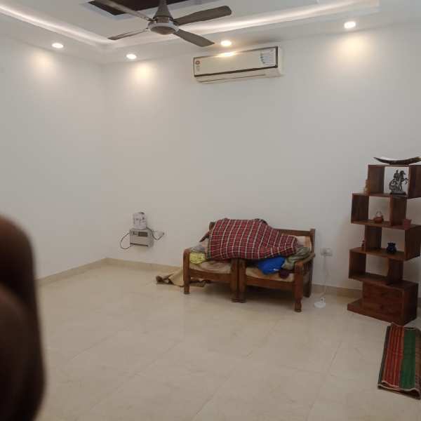 5 BHK Individual Houses / Villas for Sale in Jawahar Colony, Faridabad (84 Sq. Yards)