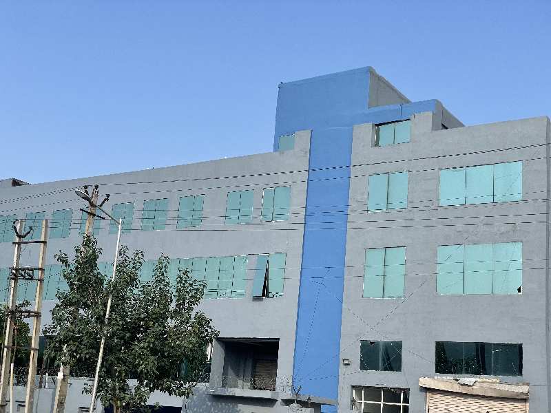 30000 Sq.ft. Factory / Industrial Building for Rent in Sector 4, Gurgaon