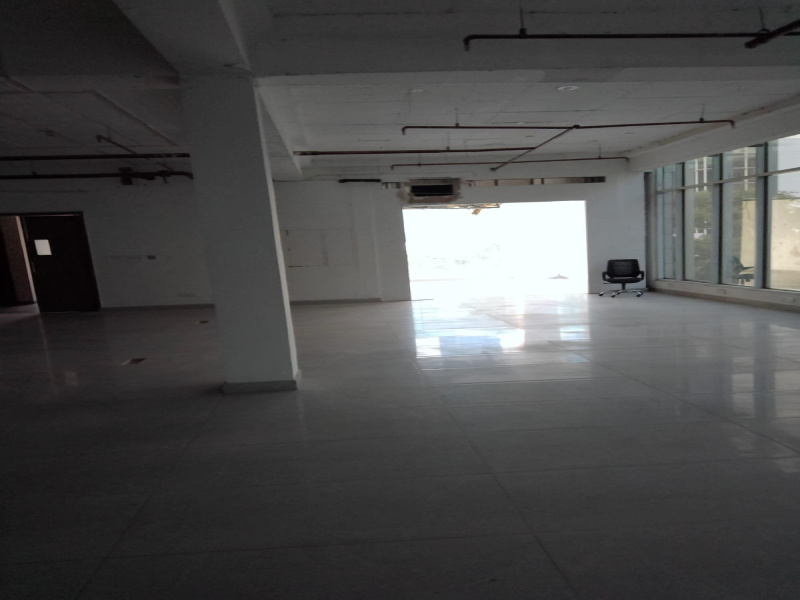 22000 Sq.ft. Factory / Industrial Building for Sale in Sector 5, Gurgaon