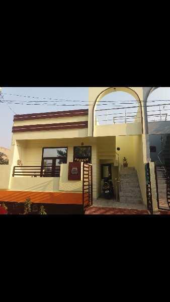 2 BHK Individual House for Sale in Shamshabad Road, Agra (850 Sq.ft.)