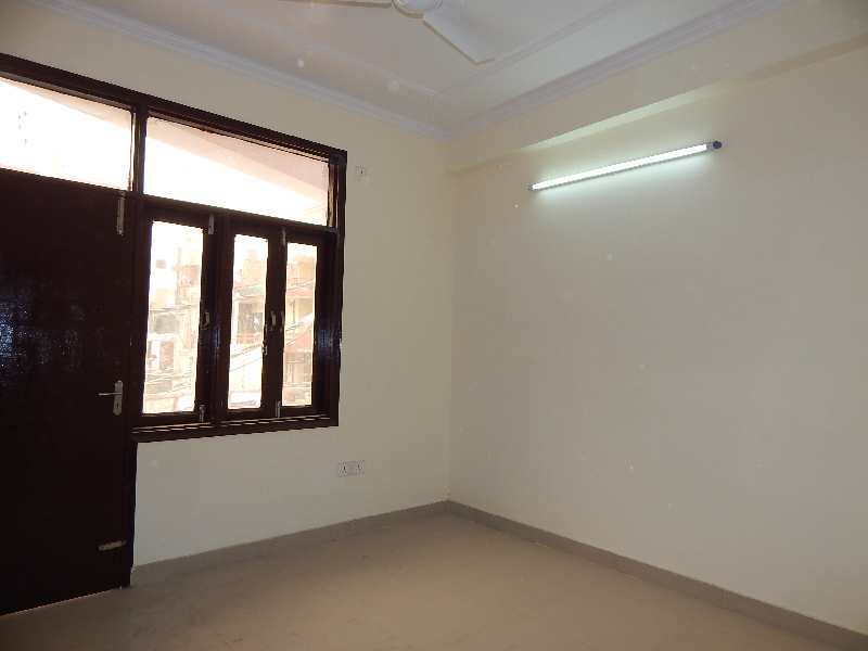3 BHK Builder floor flat for sale in devli expot enclave, with 80% bank loan