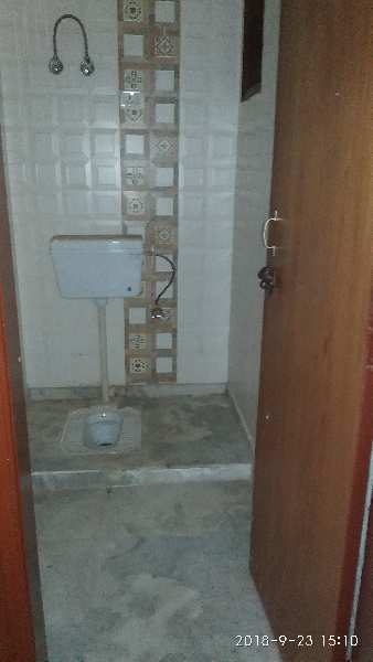 2 BHK flat available for rent in khanpur, jawahar park