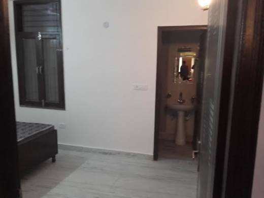 3 BHK Builder floor flat available for sale in Greater Noida west Sec-1