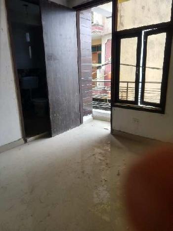 2 BHK newly constructed flat available for sale in greater noida west sec-1