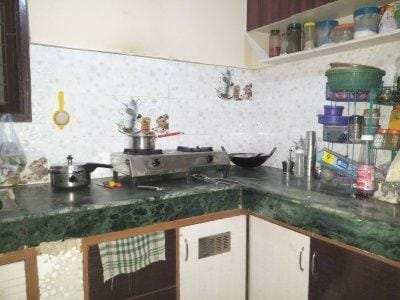 1 BHK flat available for rent in good location