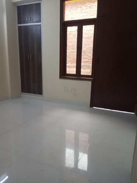 1 BHK Builder floor flat available for sale in krishna park, khanpur
