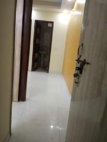 1 BHK Builder floor flat available for sale in Raju park , khanpur