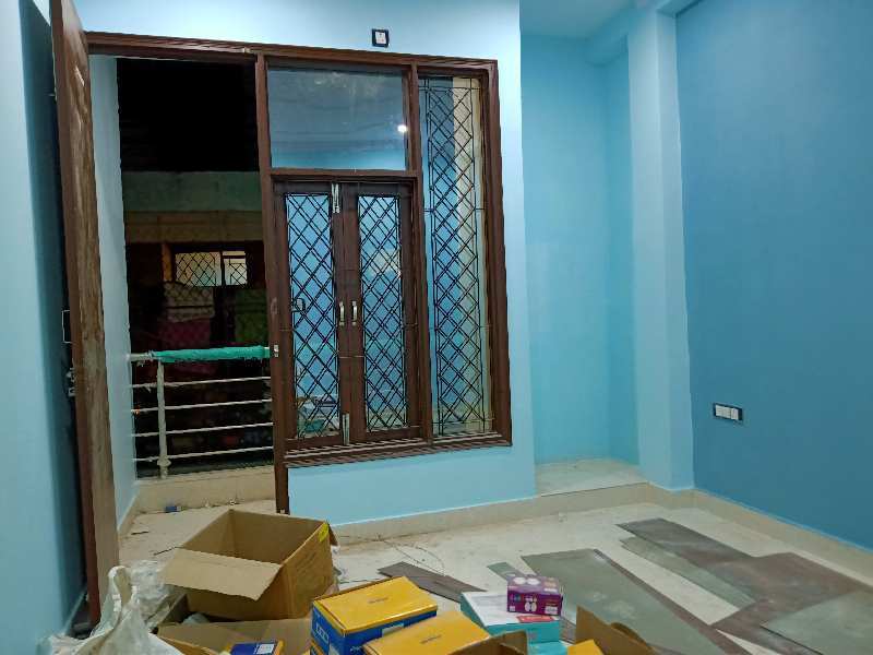 2 BHK Builder Floor for Rent in Krishna Park, Khanpur, Delhi (650 Sq.ft.)