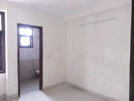 2 BHK builder floor flat available for sale in khanpur , krishna park