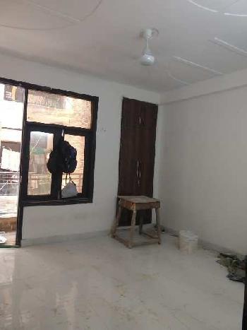 2 BHK Builder Floor for Sale in Shiv Park, Khanpur, Delhi (720 Sq.ft.)