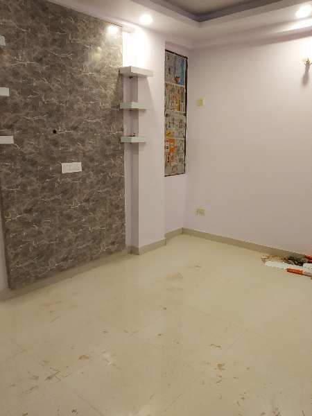 3 BHK Builder Floor for Sale in Duggal Colony, Khanpur, Delhi (900 Sq.ft.)