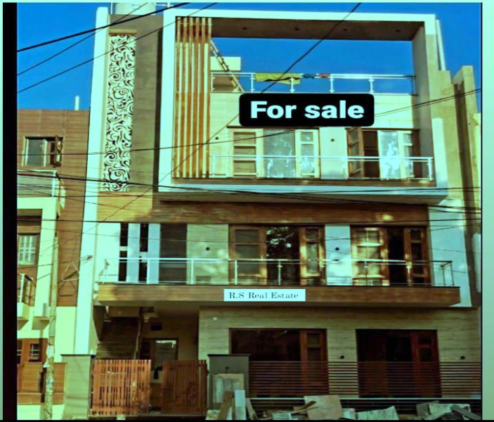 3 BHK Individual Houses / Villas for Sale in Punjab (200 Ares)