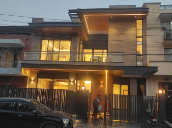 Independent House for Sale in Phase 7 Sector 61, Mohali (500 Sq. Yards)