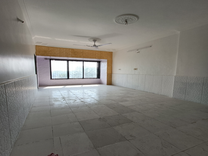 3bhk flat on Rent in front view