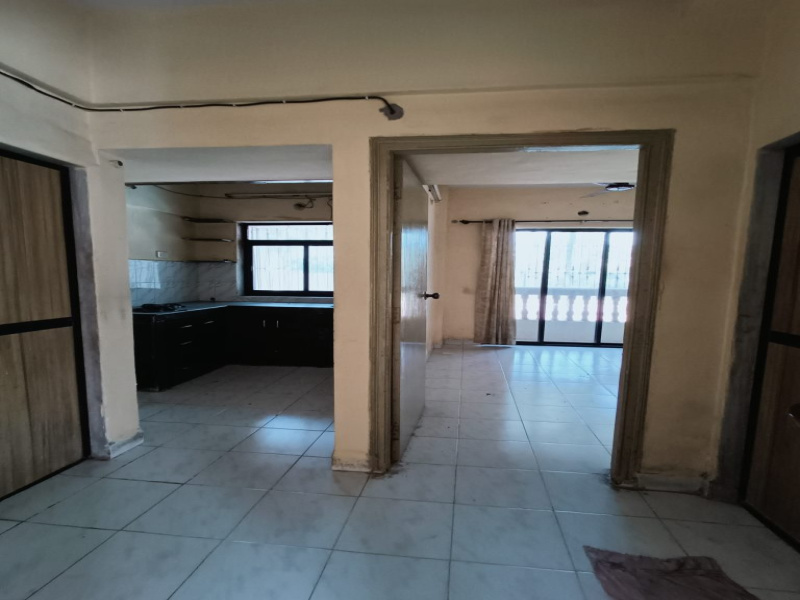 1 BHK Flats & Apartments for Rent in Sector 16, Navi Mumbai (585 Sq.ft.)