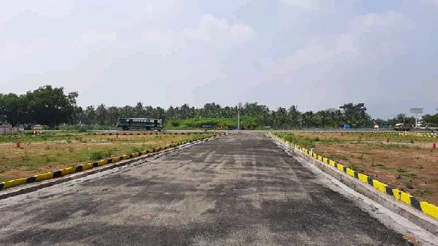 On road site.commercial plot in Dindigul city