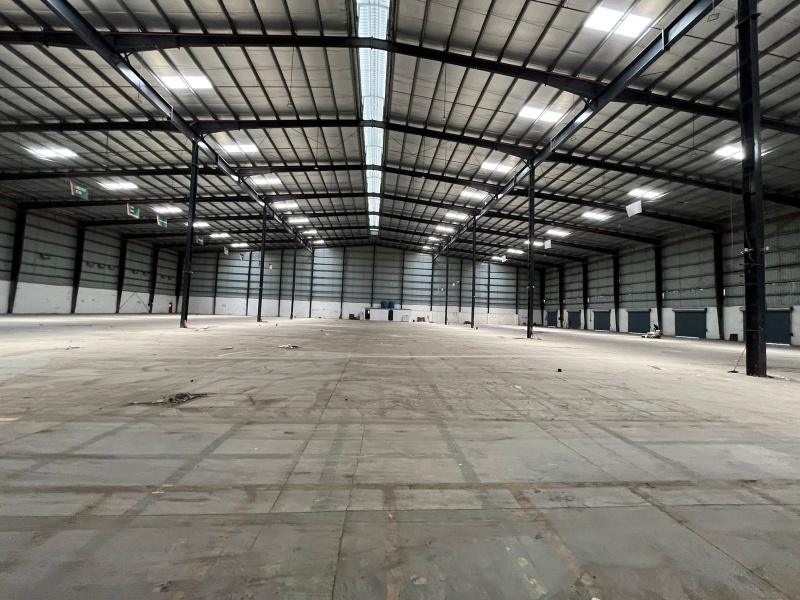 100000 Sq.ft. Warehouse/Godown for Rent in Vadpe, Thane