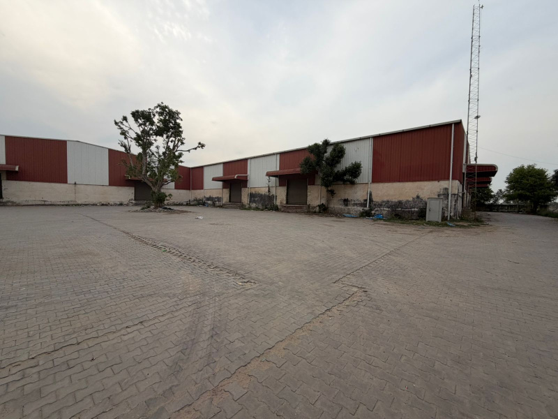 30000 SQFT warehouse for lease in Gurgakn
