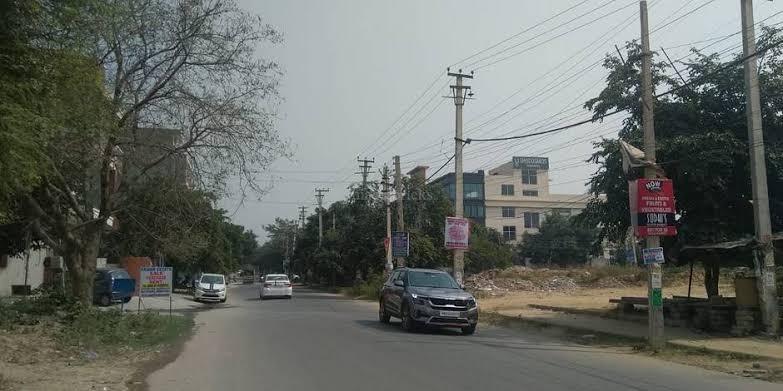 300 Sq. Yards Residential Plot for Sale in Sector 55, Gurgaon
