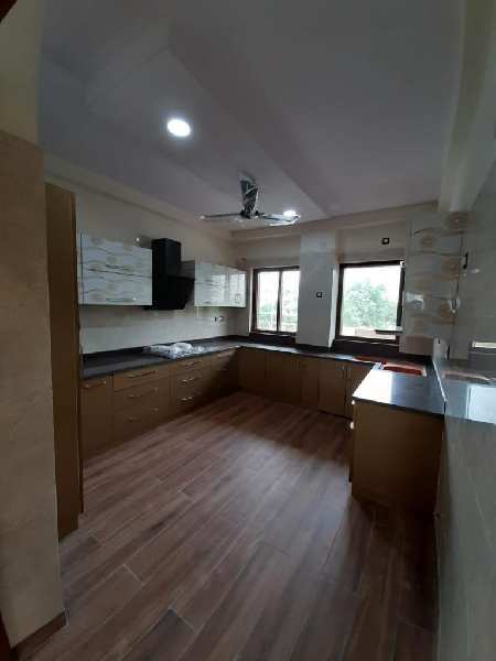 4 BHK Builder Floor for Sale in Sohna Road, Gurgaon (3200 Sq.ft.)