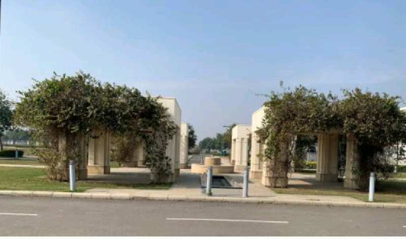 538 Sq. Yards Residential Plot for Sale in Sector 73, Gurgaon
