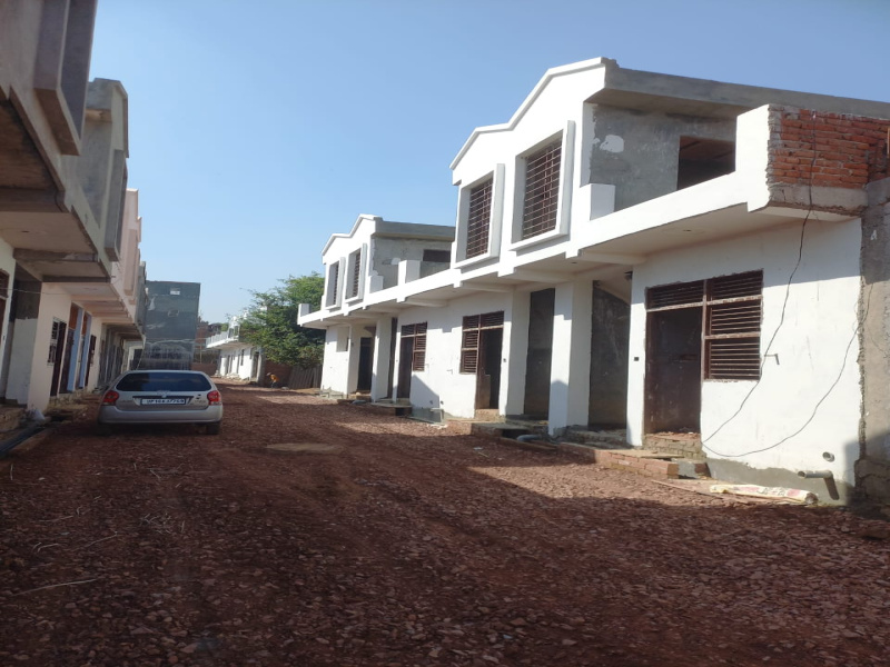 1 BHK Individual Houses / Villas for Sale in Vaidpura, Greater Noida