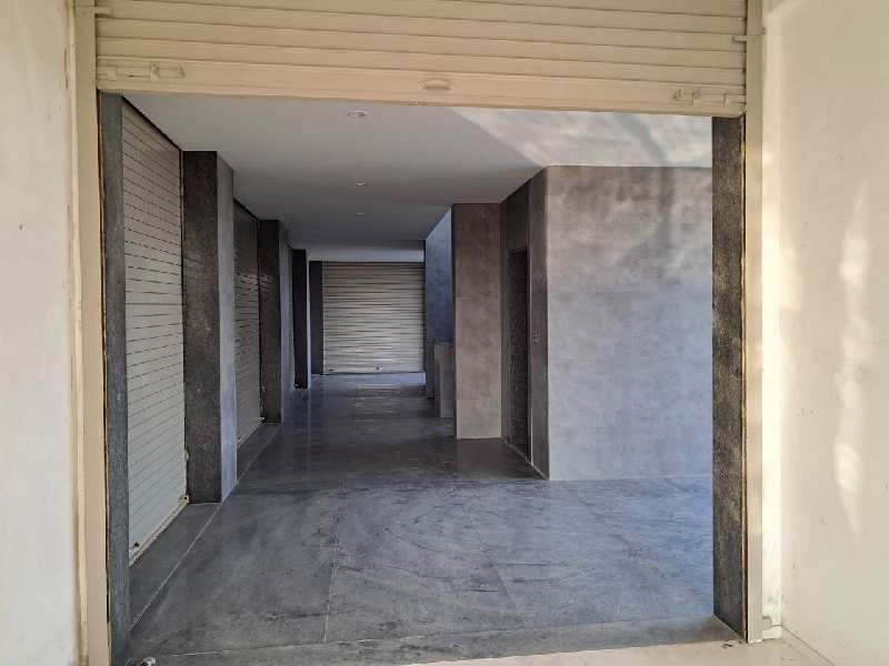 1100 sqf commercial office space for rent in college road nashik