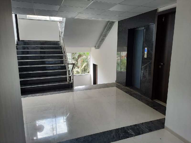 800 sqf commercial office space for rent in govind nagar nashik