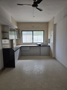 3 BHK semi furnish flat for rent in Gangapur Raod near pramod Mahajan garden Nashik