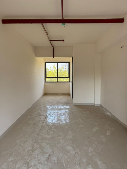 275 Sqf commercial office space for rent at Gangapur Road Nashik