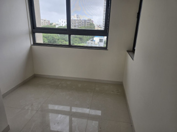 450 Sqf office space on rent at Msqaure Gangapur road Nashik