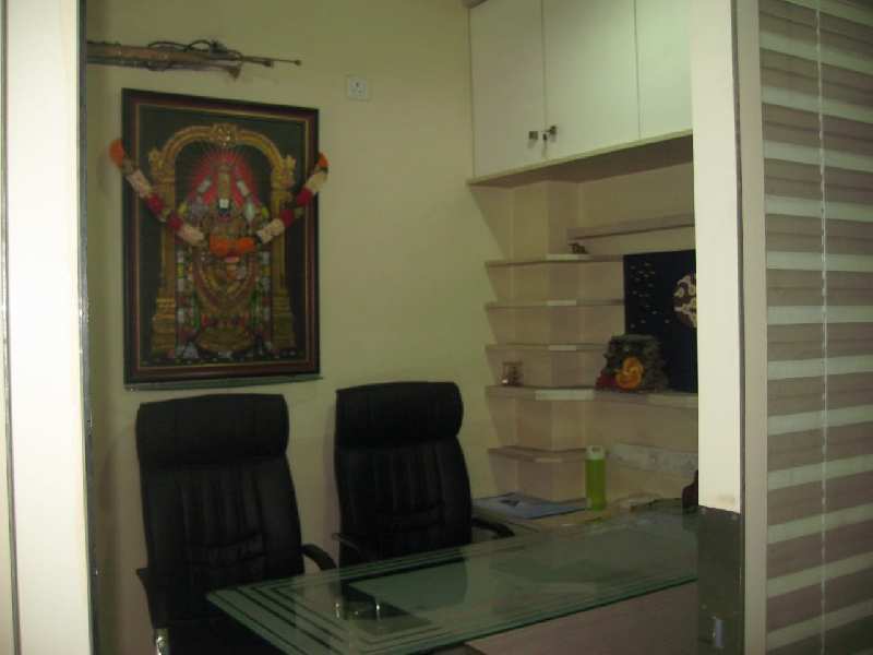 350Sqf fully furnished office space for rent at sharanpur road, nashik
